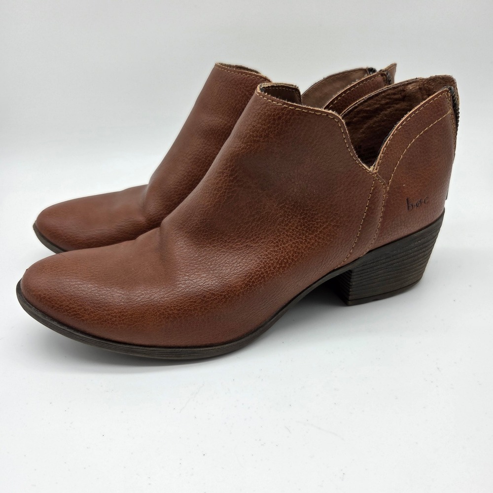b.o.c. Ankle Boots Womens 7.5 Brown V-Cutout Back Zip Stacked Heel Z51116 CATH18